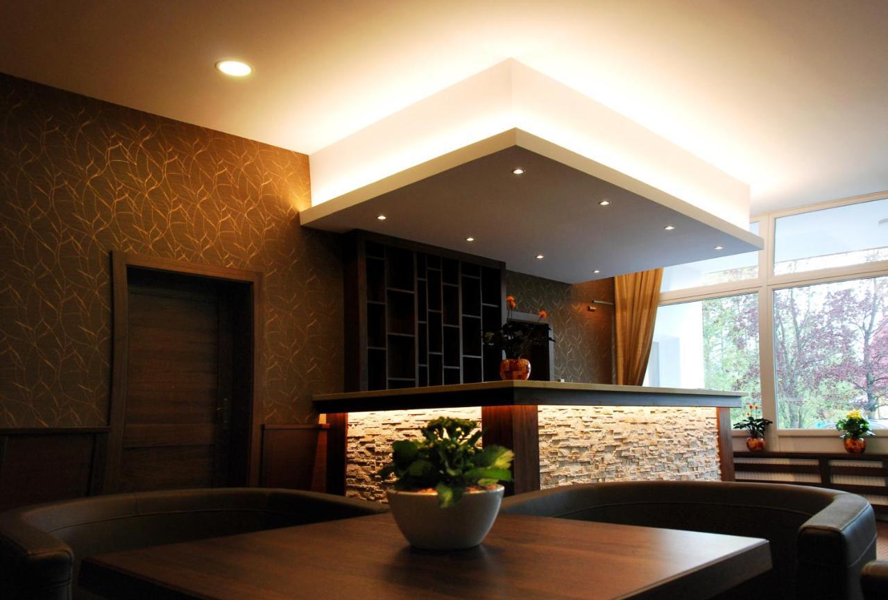 Stará Lesná Hotel Lesana מראה חיצוני תמונה