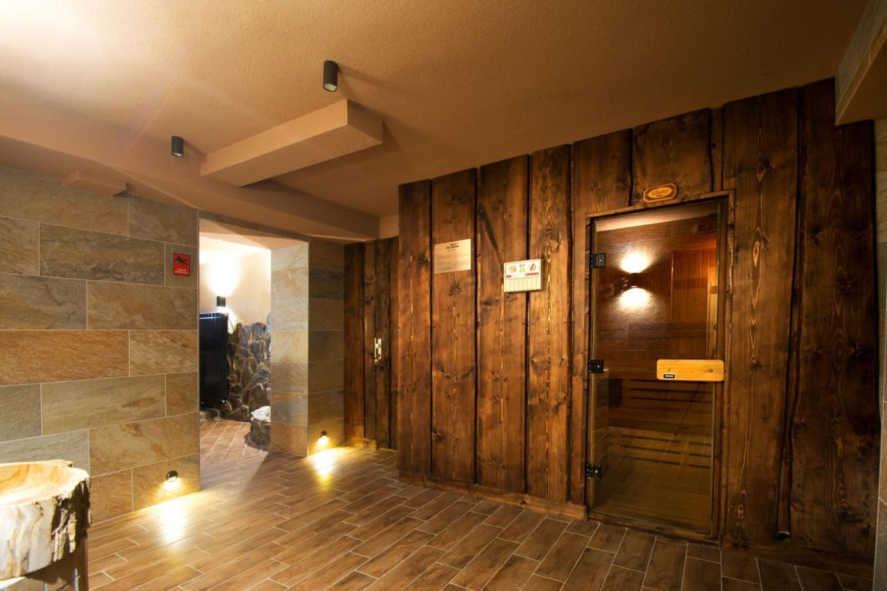 Stará Lesná Hotel Lesana מראה חיצוני תמונה