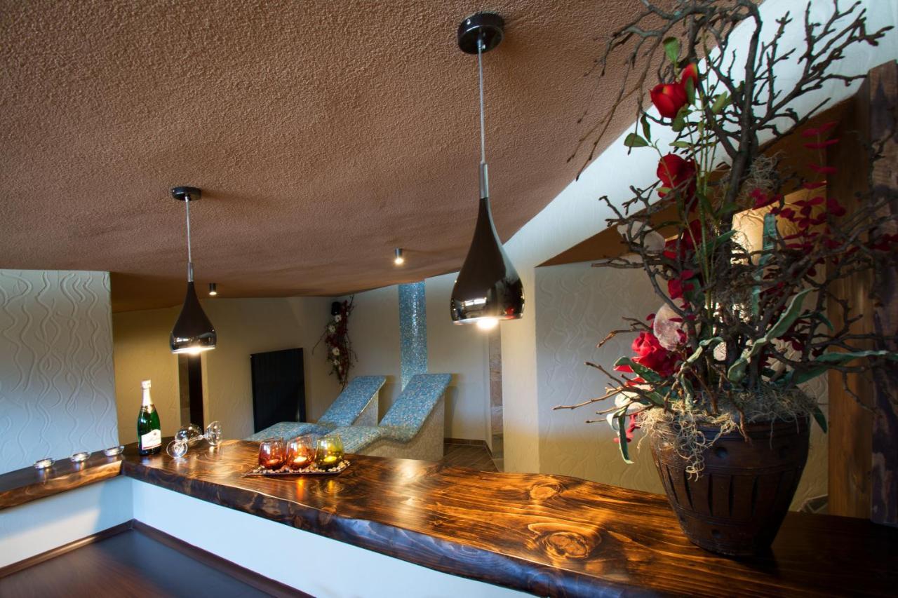 Stará Lesná Hotel Lesana מראה חיצוני תמונה