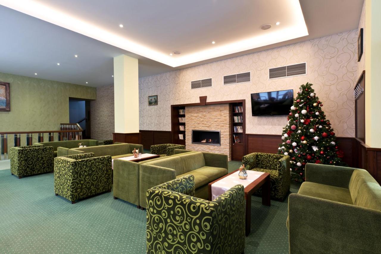 Stará Lesná Hotel Lesana מראה חיצוני תמונה