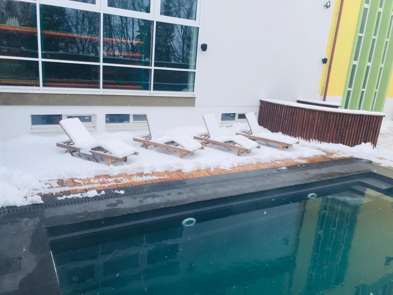 Stará Lesná Hotel Lesana מראה חיצוני תמונה