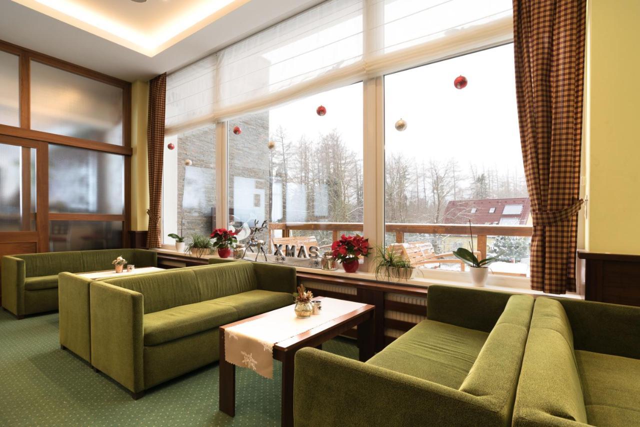 Stará Lesná Hotel Lesana מראה חיצוני תמונה