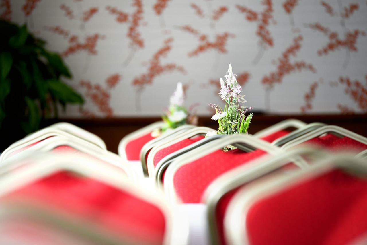 Stará Lesná Hotel Lesana מראה חיצוני תמונה